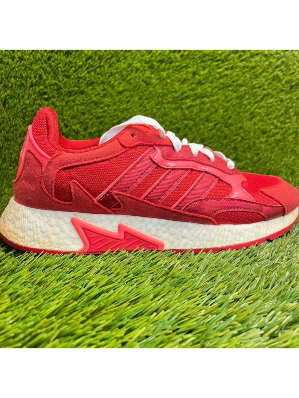Adidas Tresc Run Low Womens Size 8.5 Red White Athletic Running Shoes Sneakers